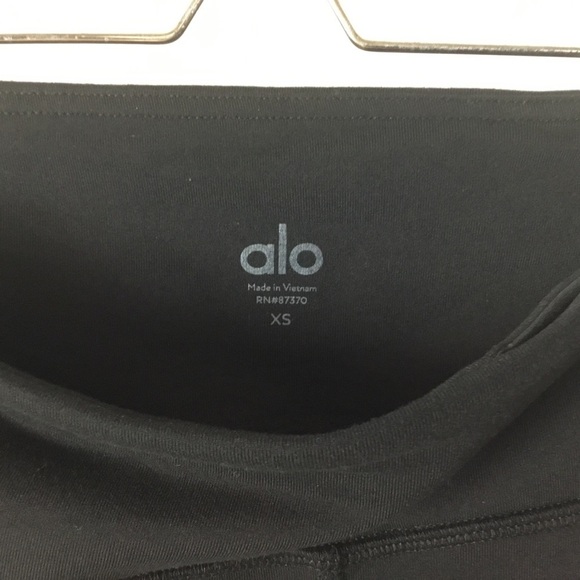 Alo Yoga Moto Workout Leggings. - Picture 9 of 10